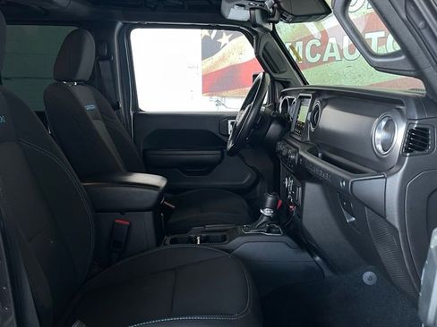 Used 2022 Jeep Wrangler Unlimited Rubicon 4xe w/ Safety Group image 23