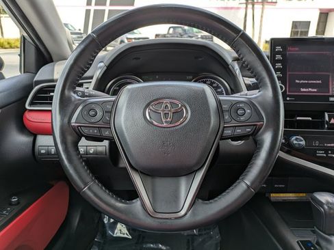Used 2021 Toyota Camry XSE w/ Navigation Upgrade Package FWD image 10
