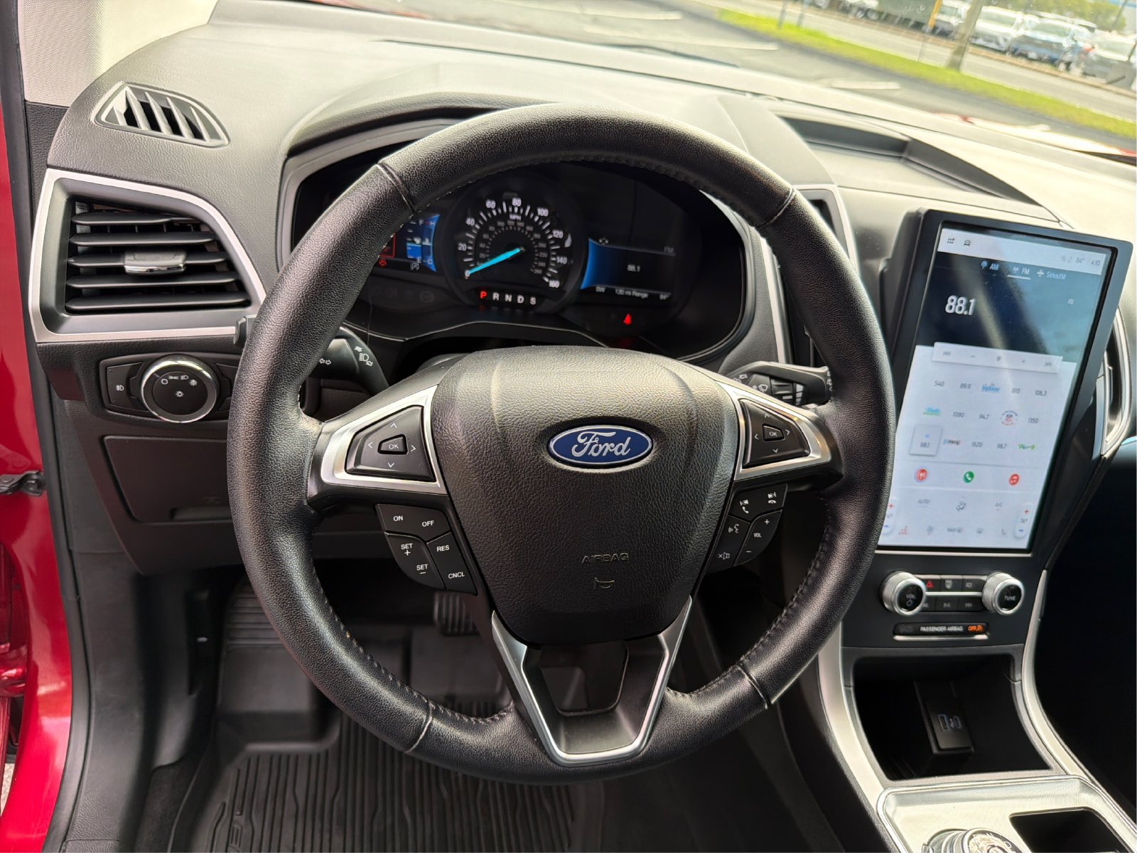 Used 2023 Ford Edge SEL w/ Sport Appearance Package AWD/4WD image 18