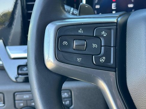 Certified 2022 Chevrolet Silverado 1500 LTZ w/ Technology Package image 32