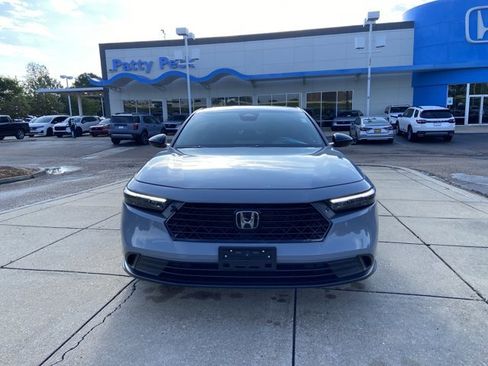 Used 2024 Honda Accord Sport image 3