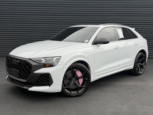 Used 2025 Audi RS Q8 performance AWD/4WD image 1