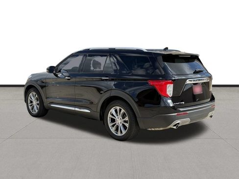 Used 2022 Ford Explorer Limited w/ Equipment Group 301A RWD image 7