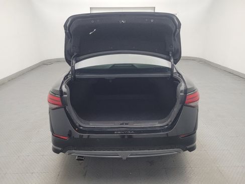 Used 2020 Nissan Sentra SR w/ Premium Package FWD image 29