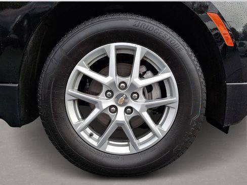 Used 2024 Chevrolet Equinox LT image 8