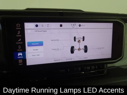 Used 2024 Jeep Wrangler Willys image 32