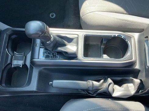 Used 2018 Toyota Tacoma TRD Sport image 23