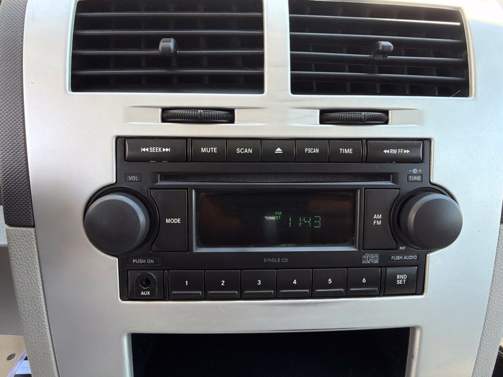 Used 2007 Dodge Caliber SXT FWD image 20