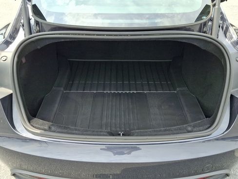 Used 2024 Tesla Model 3 Standard Range RWD image 29