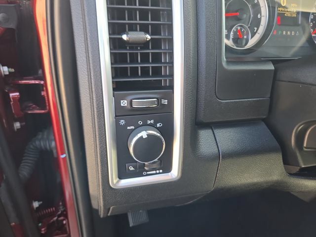 Used 2024 RAM 1500 Warlock RWD image 16