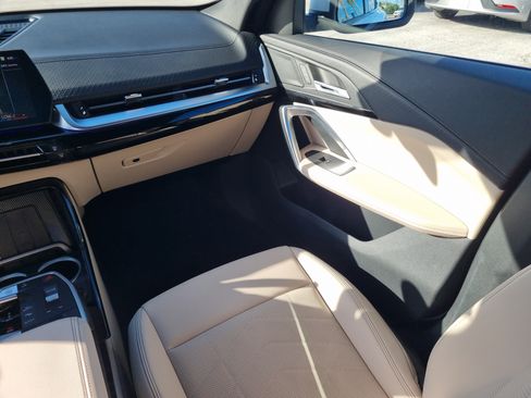 Used 2025 BMW X2 xDrive28i AWD/4WD image 20
