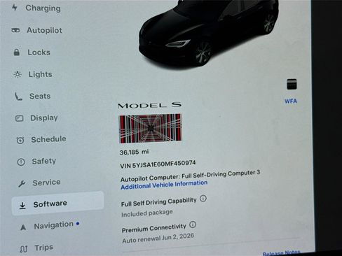 Used 2021 Tesla Model S Plaid image 8