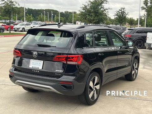 Certified 2024 Volkswagen Taos S AWD/4WD image 10