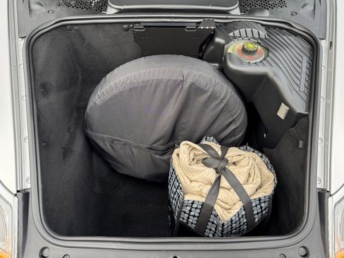 Used 2001 Porsche Boxster image 36