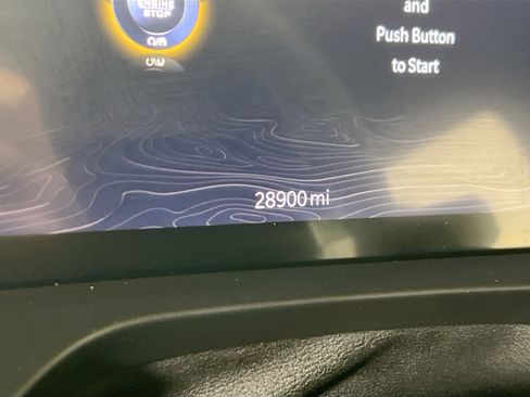 Used 2023 Jeep Grand Cherokee Altitude image 12