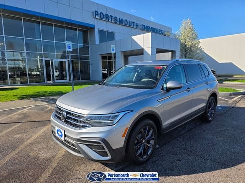 Used 2022 Volkswagen Tiguan SE w/ Panoramic Sunroof Package AWD/4WD image 1