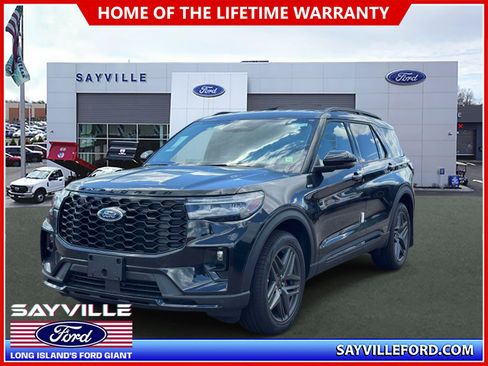 New 2026 Ford Explorer ST-Line w/ ST-Line Street Pack AWD/4WD image 1
