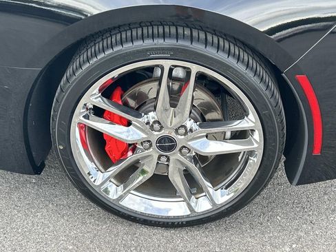 Used 2015 Chevrolet Corvette Stingray Convertible w/ 3LT Preferred Equipment Group RWD image 16