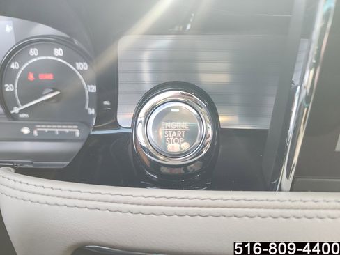 Used 2022 Lincoln Corsair AWD w/ Equipment Group 101A image 16