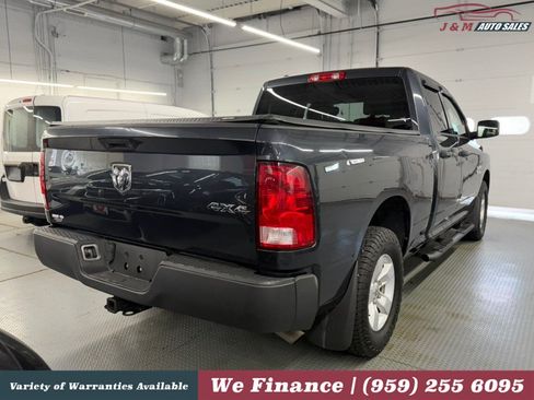 Used 2018 RAM 1500 Express AWD/4WD image 8