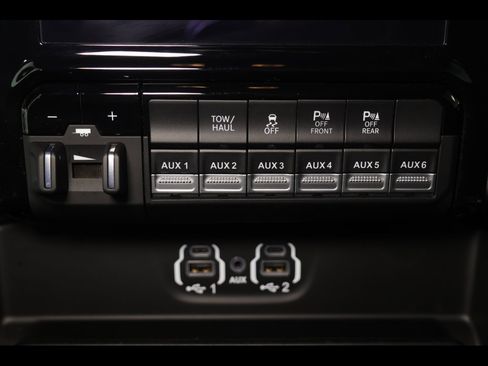 Used 2022 RAM 2500 Big Horn w/ Level B Equipment Group image 27