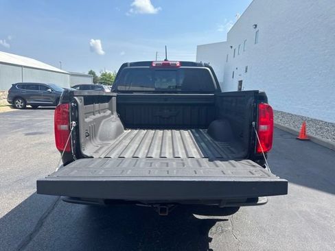 Used 2016 Chevrolet Colorado Z71 AWD/4WD image 9