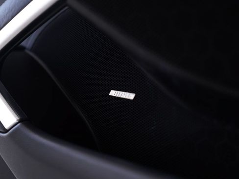 Certified 2017 Porsche 911 Carrera RWD image 26