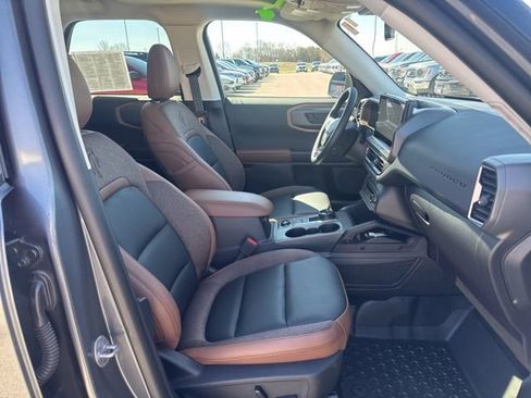 New 2025 Ford Bronco Sport Outer Banks w/ Sasquatch Outer Banks Package AWD/4WD image 18