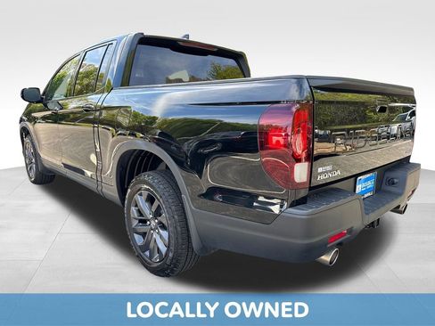 Used 2024 Honda Ridgeline Sport image 6