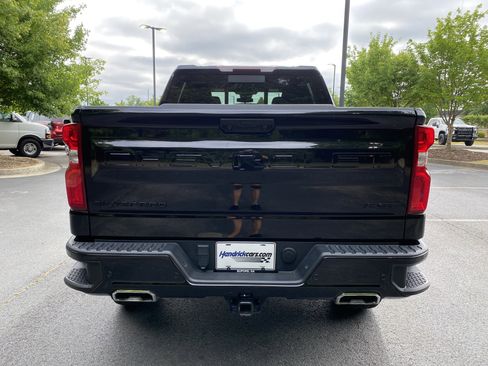 Used 2024 Chevrolet Silverado 1500 RST w/ Convenience Package II AWD/4WD image 8