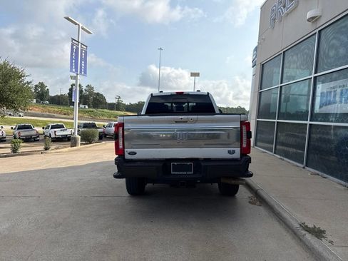 Used 2024 Ford F250 King Ranch AWD/4WD image 8