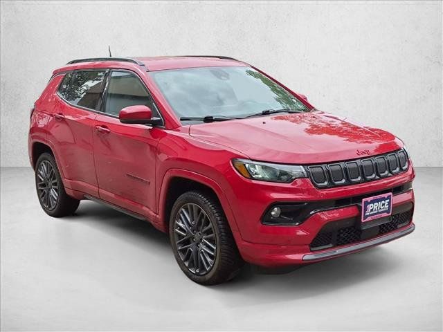 Used 2022 Jeep Compass Limited AWD/4WD image 3
