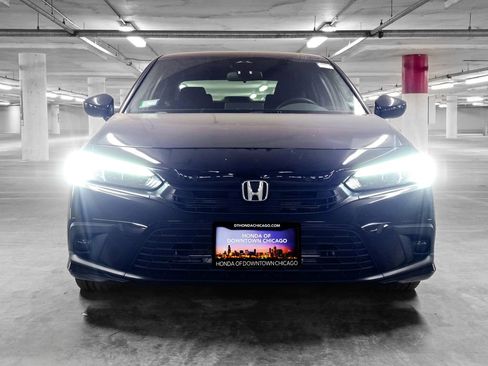 Used 2024 Honda Civic Sport image 11