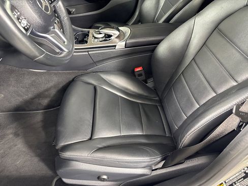 Used 2019 Mercedes-Benz C 300 4MATIC Sedan image 14