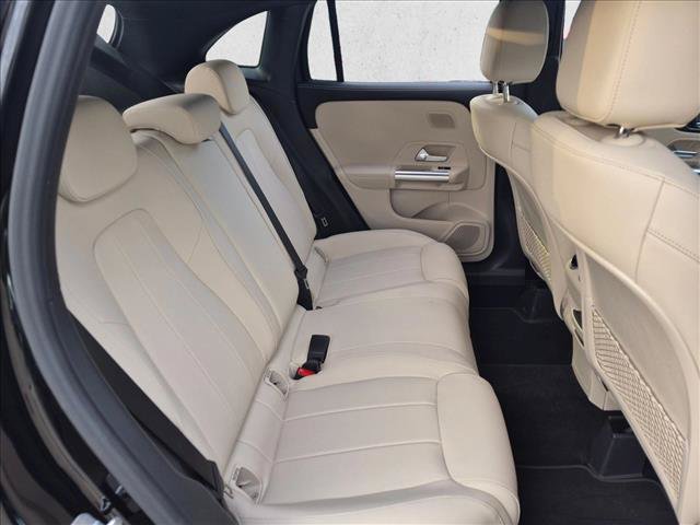 Used 2026 Mercedes-Benz GLA 250 image 18