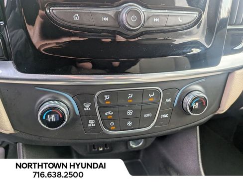 Used 2023 Chevrolet Traverse LS w/ Safety Package image 20