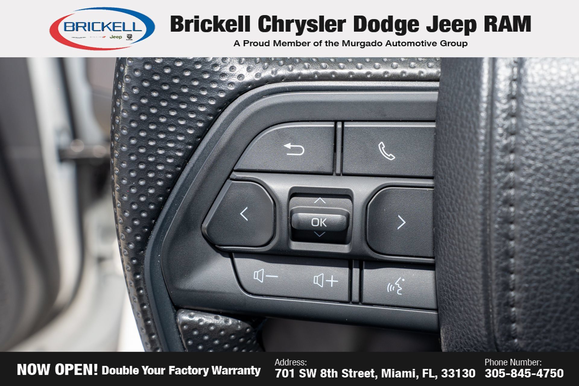 Used 2025 Toyota Tacoma SR5 AWD/4WD image 30