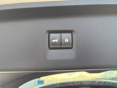 Used 2023 INFINITI QX60 Sensory image 24
