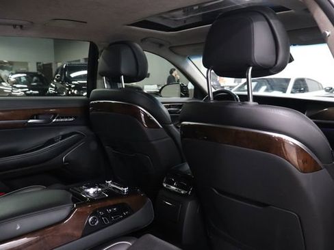 Used 2017 Genesis G90 5.0 Ultimate RWD image 23