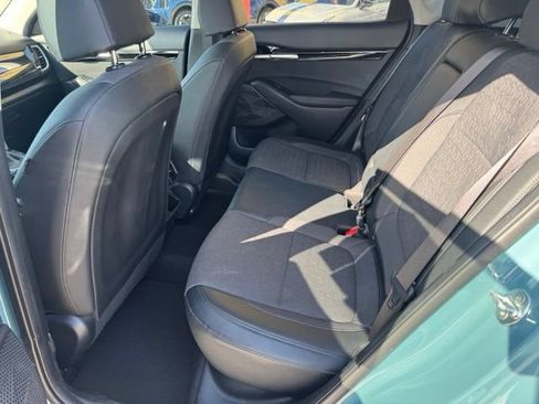 Certified 2025 Kia Seltos S AWD/4WD image 14