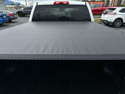 Used 2018 Chevrolet Silverado 1500 LT w/ All Star Edition AWD/4WD image 13