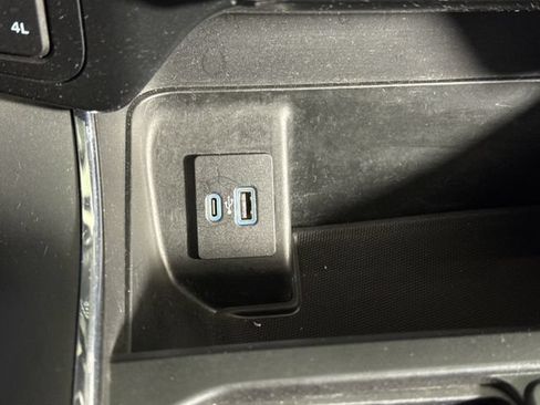Used 2022 Ford F150 XLT w/ Equipment Group 302A High AWD/4WD image 43