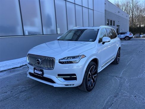 Certified 2024 Volvo XC90 B6 Plus w/ Protection Package Premier image 4