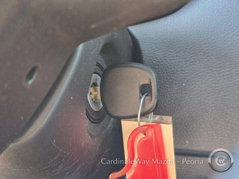 Used 2024 Toyota Corolla LE FWD image 29