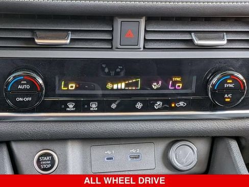 Certified 2023 Nissan Rogue SV AWD/4WD image 27