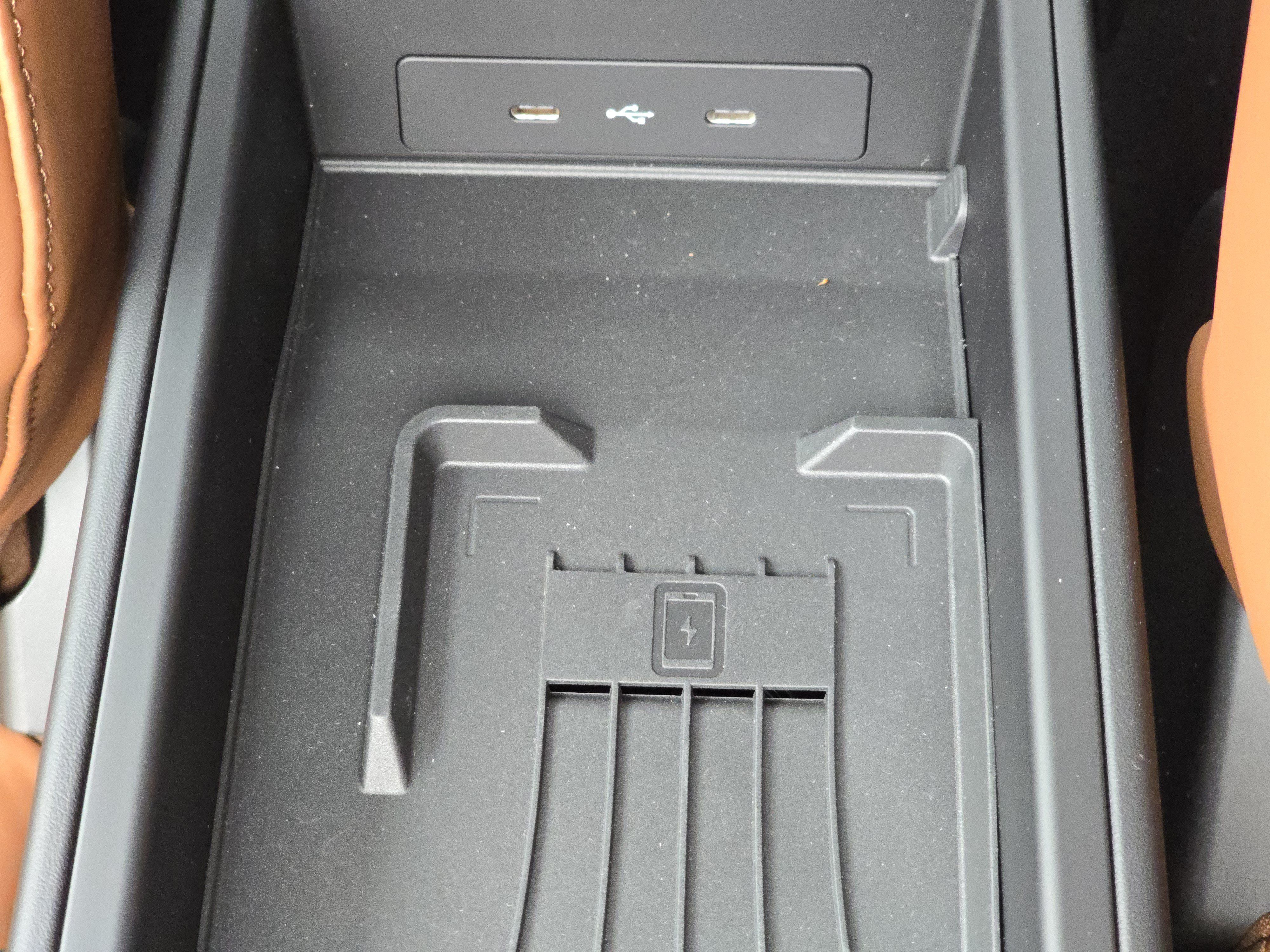 Certified 2025 Porsche 911 Targa 4 GTS AWD/4WD image 9