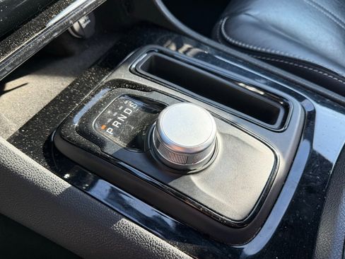 Used 2023 Chrysler 300 S image 16