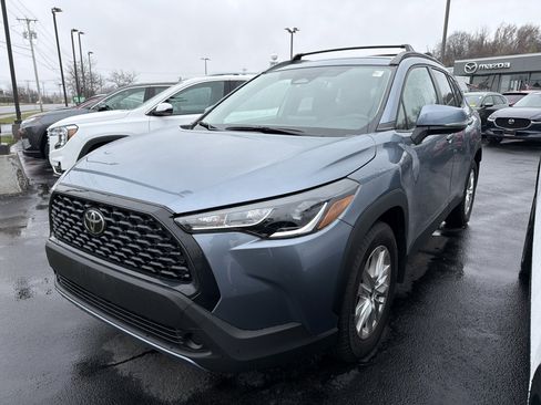 Used 2024 Toyota Corolla Cross LE image 29