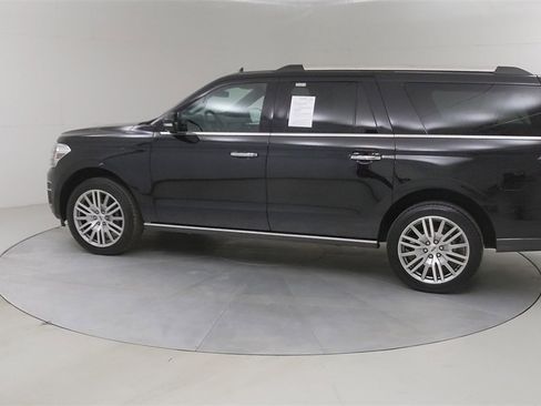 Certified 2022 Ford Expedition Max Limited image 19
