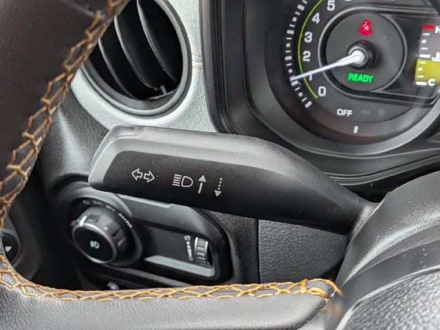Used 2024 Jeep Wrangler Unlimited AWD/4WD image 24